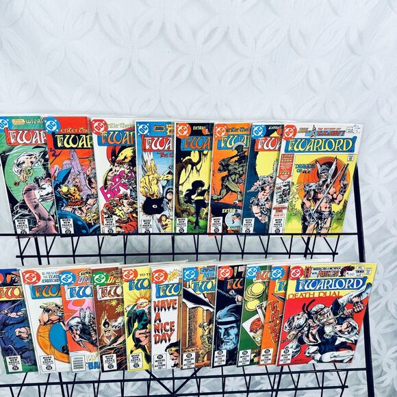 Enter The Lost World Of The WARLORD 41-49 51-60 Lot DC Comics Mike Grell - Picture 1 of 9